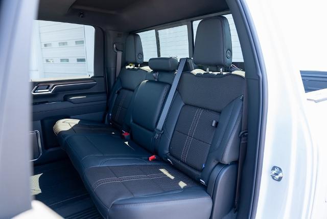 2025 Chevrolet Silverado 2500 HD Vehicle Photo in PLYMOUTH, MA 02360-4801