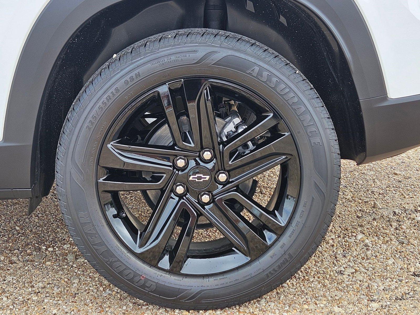 2025 Chevrolet Trax Vehicle Photo in WACO, TX 76710-2592