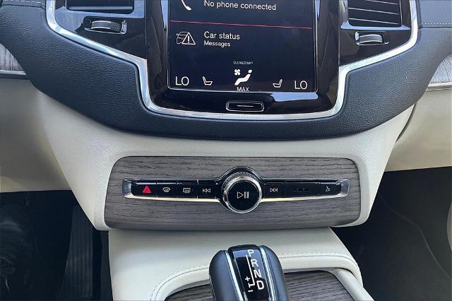 2022 Volvo XC90 Vehicle Photo in Houston, TX 77007