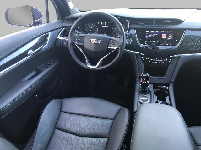 2024 Cadillac XT6 Vehicle Photo in GREEN BAY, WI 54303-3330