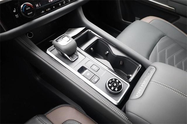 2025 Nissan Pathfinder Vehicle Photo in Hazelwood, MO 63042