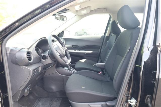 2025 Nissan Kicks Play Vehicle Photo in Hazelwood, MO 63042
