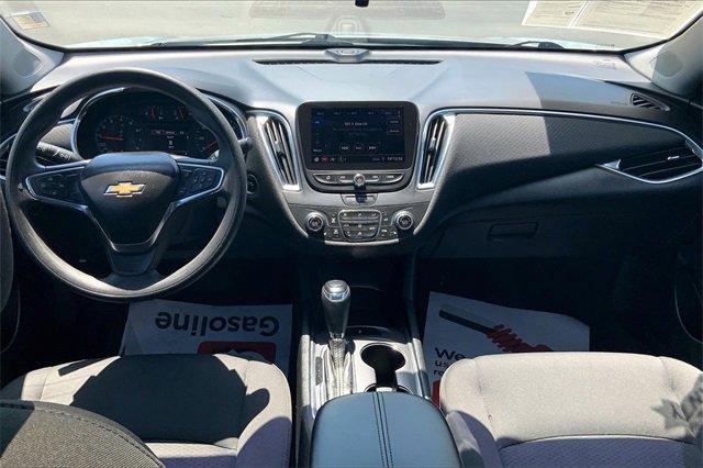2020 Chevrolet Malibu Vehicle Photo in INDEPENDENCE, MO 64055-1377