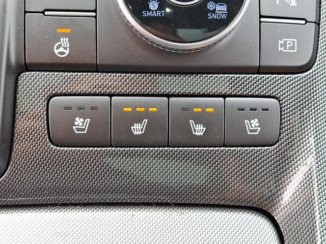 2023 Hyundai SANTA FE Plug-In Hybrid Vehicle Photo in Philadelphia, PA 19116
