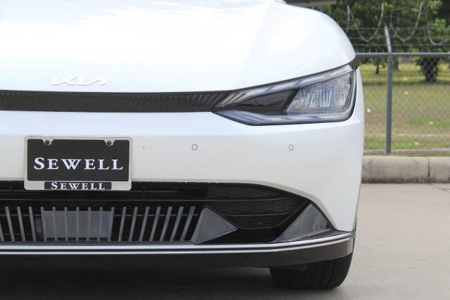 2022 Kia EV6 Vehicle Photo in HOUSTON, TX 77090
