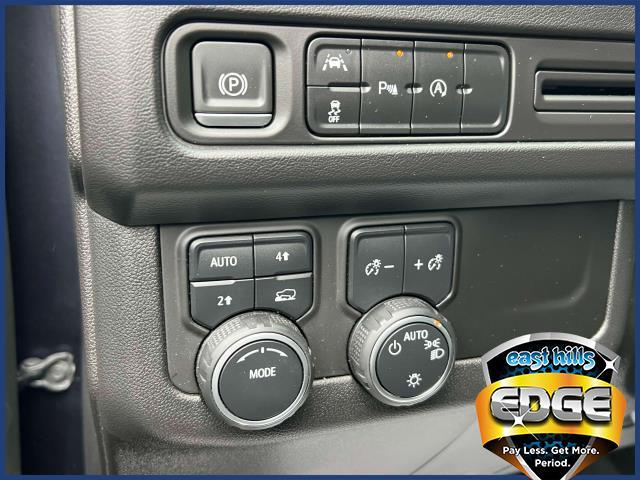 2023 Chevrolet Suburban Vehicle Photo in Roslyn, NY 11576