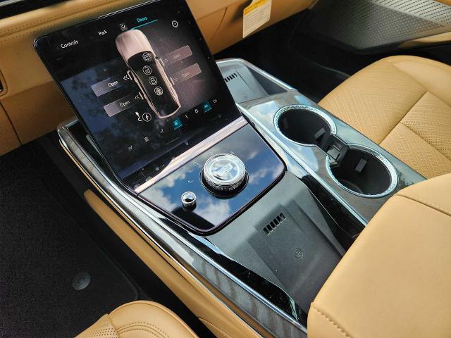 2025 Cadillac Escalade IQ Vehicle Photo in HOUSTON, TX 77079
