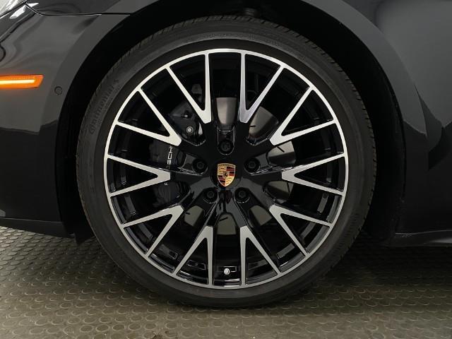 2024 Porsche Panamera Vehicle Photo in Appleton, WI 54913