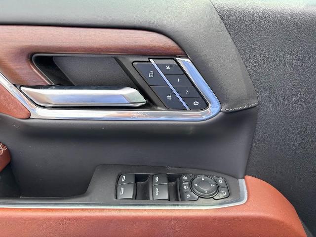 2024 GMC Sierra 2500 HD Vehicle Photo in APPLETON, WI 54914-8833