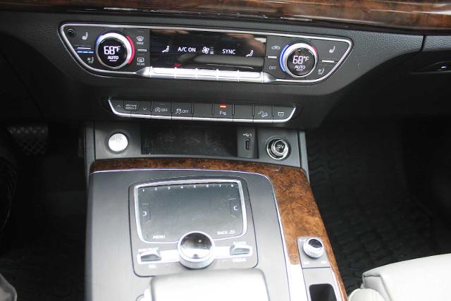 2018 Audi Q5 Vehicle Photo in HOUSTON, TX 77090