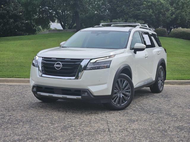2022 Nissan Pathfinder Vehicle Photo in Fort Worth, TX 76132