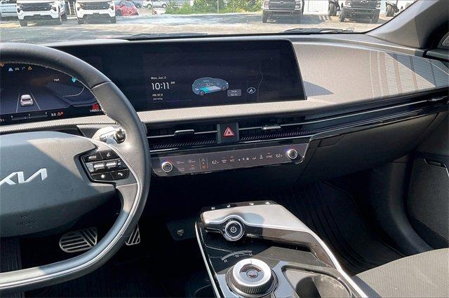 2023 Kia EV6 Vehicle Photo in INDEPENDENCE, MO 64055-1314