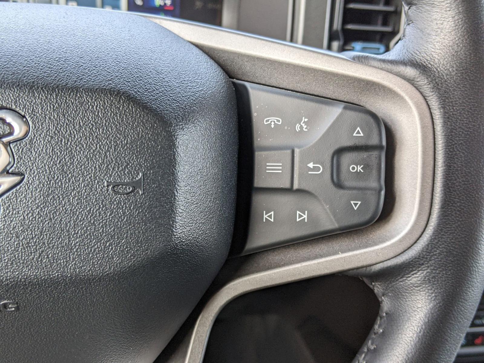 2024 Ford Bronco Vehicle Photo in Seguin, TX 78155