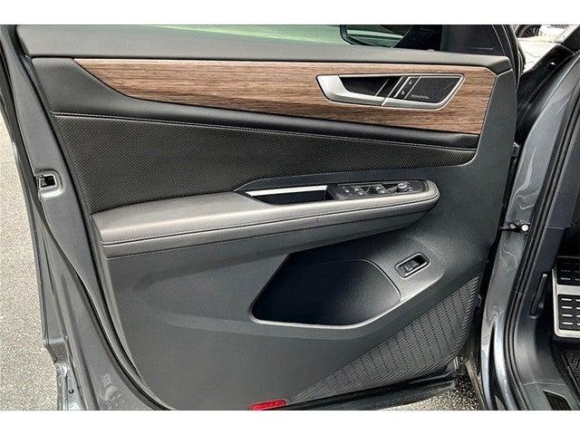 2024 Volkswagen Atlas Vehicle Photo in San Antonio, TX 78230