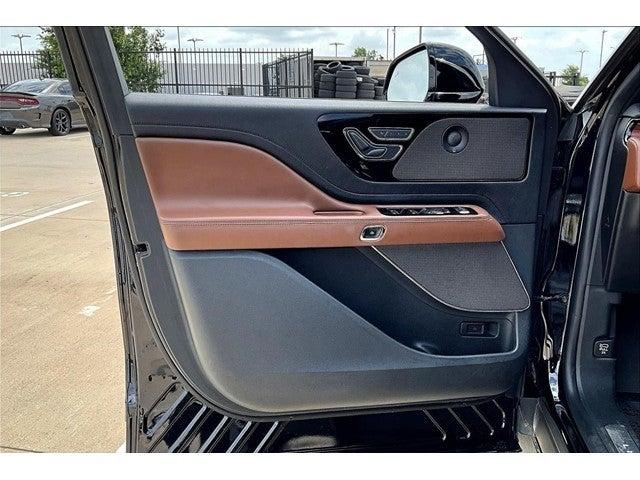 2022 Lincoln Aviator Vehicle Photo in Grapevine, TX 76051