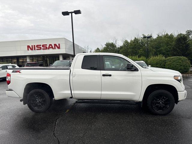 2020 Toyota Tundra 4WD Vehicle Photo in Flemington, NJ 08822
