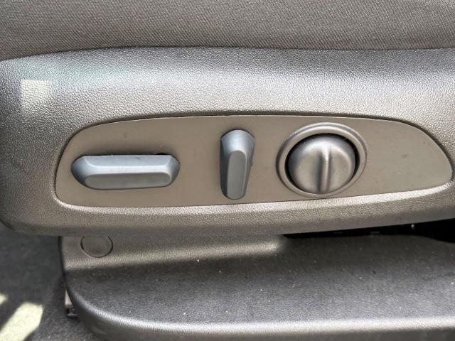 2022 Chevrolet Equinox Vehicle Photo in Roslyn, NY 11576