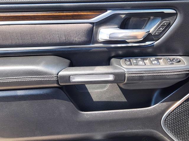 2021 Ram 1500 Vehicle Photo in DENTON, TX 76210-9321