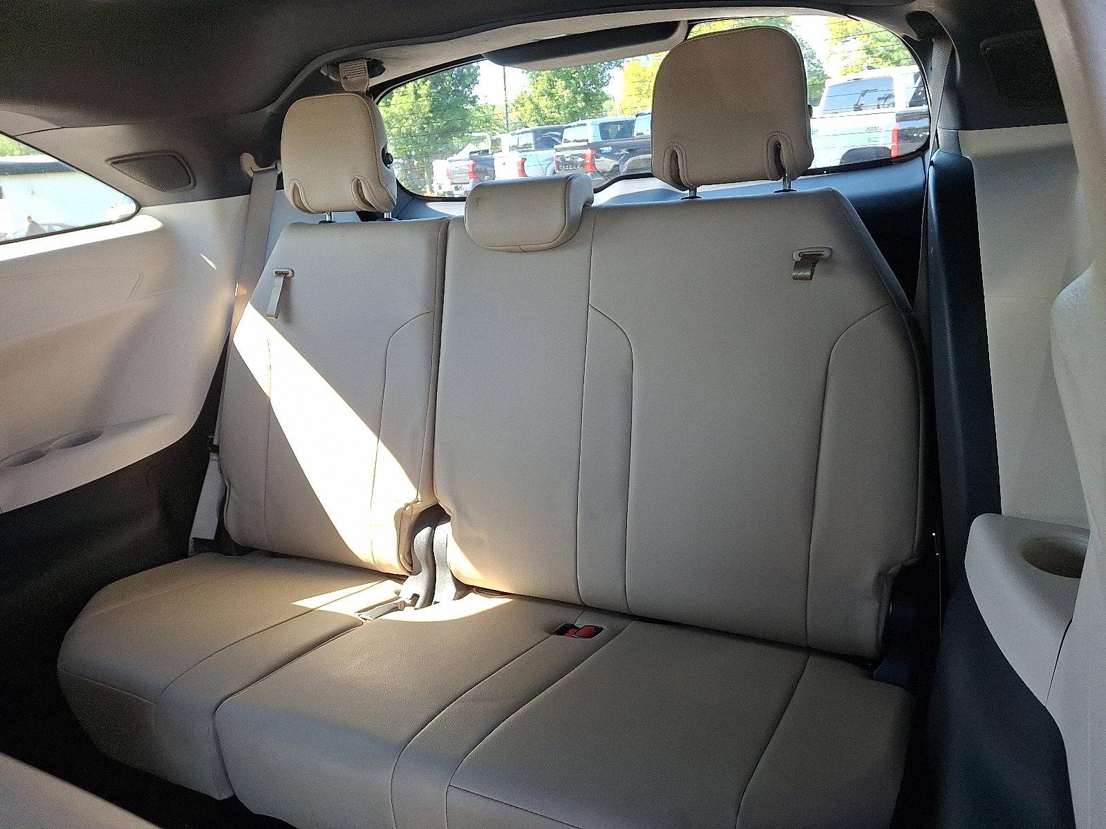 2022 Toyota Sienna Vehicle Photo in Trevose, PA 19053