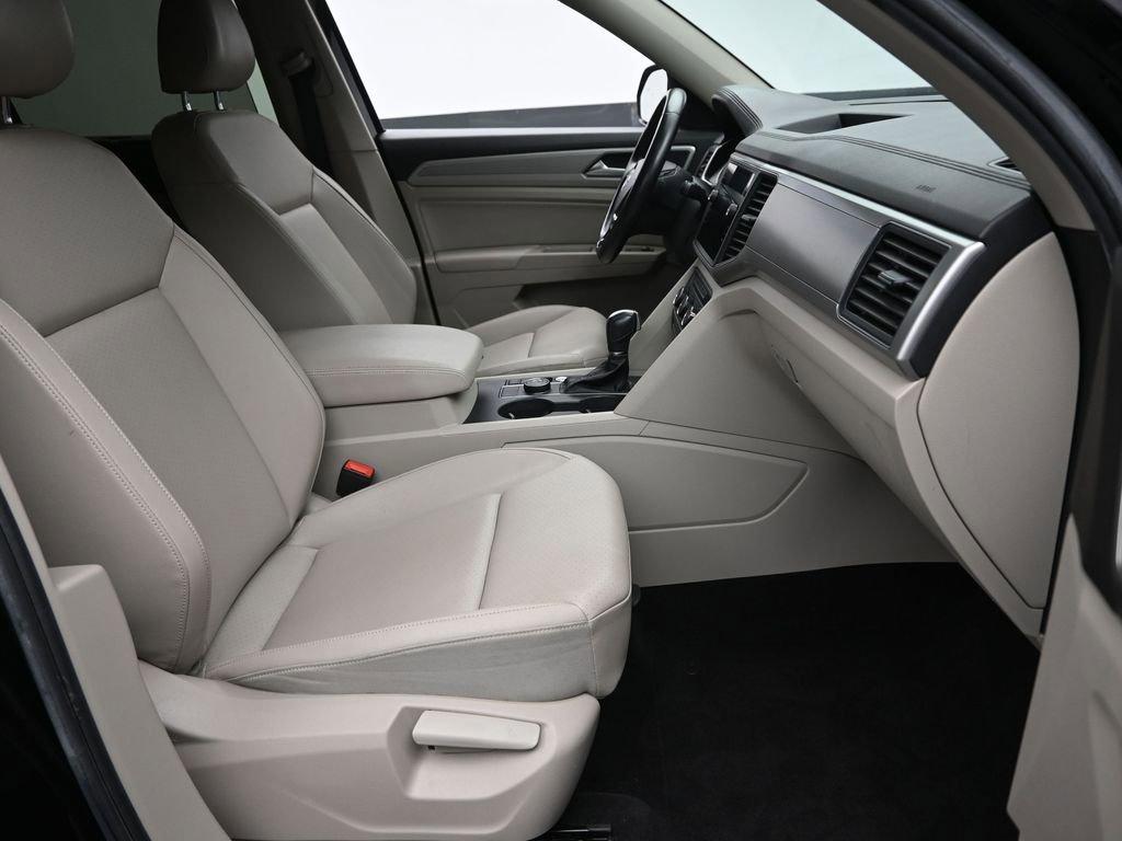 2018 Volkswagen Atlas Vehicle Photo in Marion, IA 52302