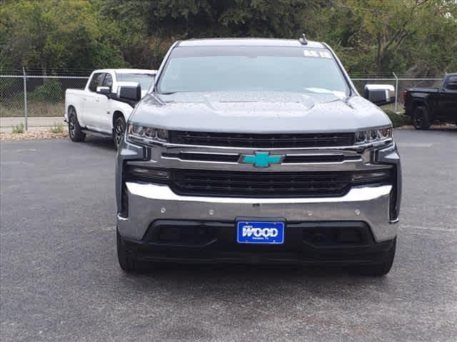 Used 2020 Chevrolet Silverado 1500 LT with VIN 3GCPWCED4LG142121 for sale in Decatur, TX