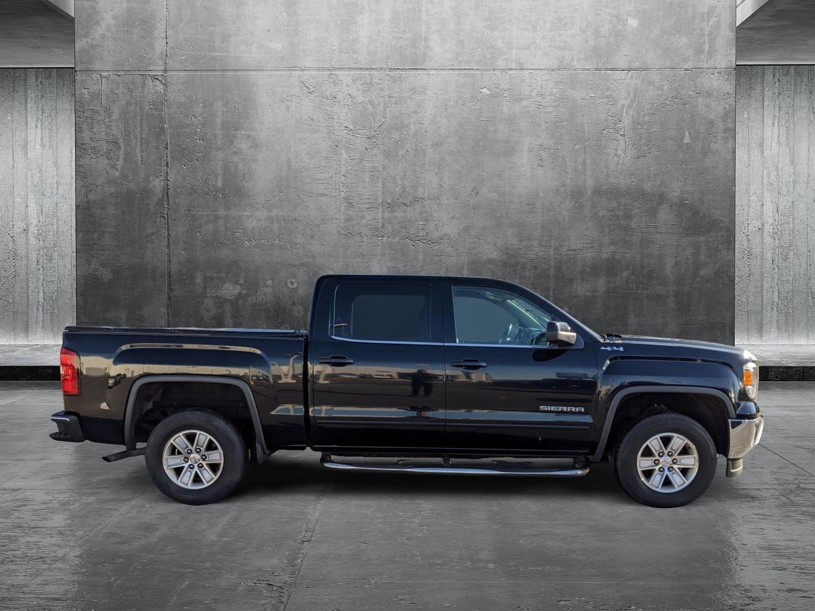 2015 GMC Sierra 1500 Vehicle Photo in TIMONIUM, MD 21093-2300