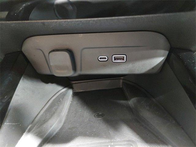 2024 Chevrolet Trax Vehicle Photo in SAUK CITY, WI 53583-1301