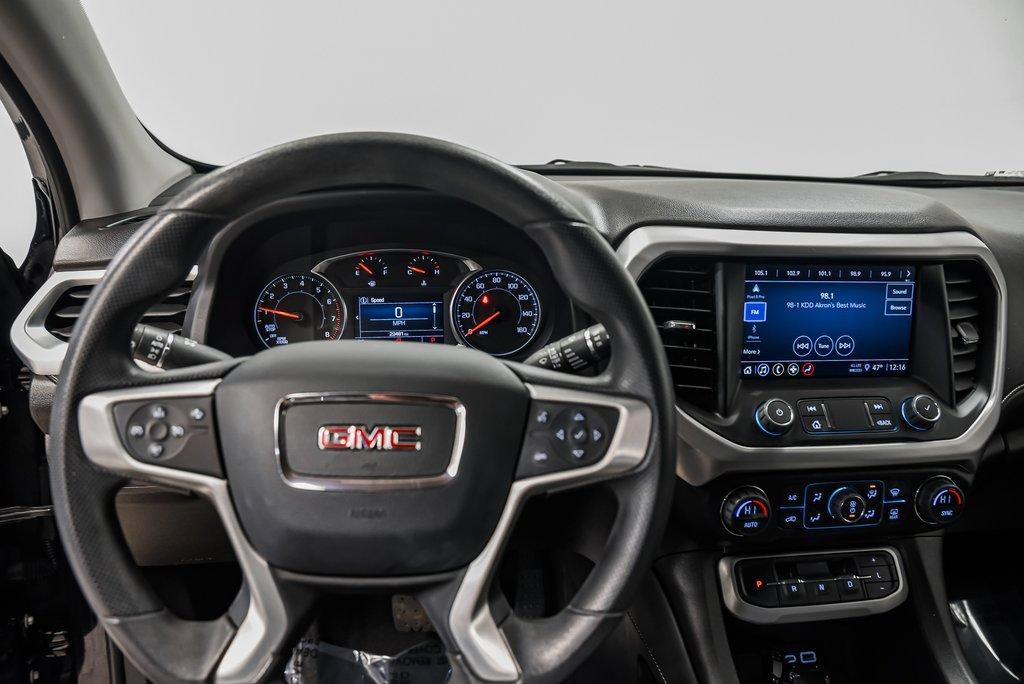 2023 GMC Acadia Vehicle Photo in AKRON, OH 44320-4088