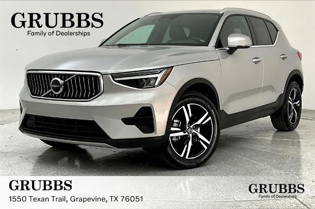 2024 Volvo XC40 Vehicle Photo in Grapevine, TX 76051