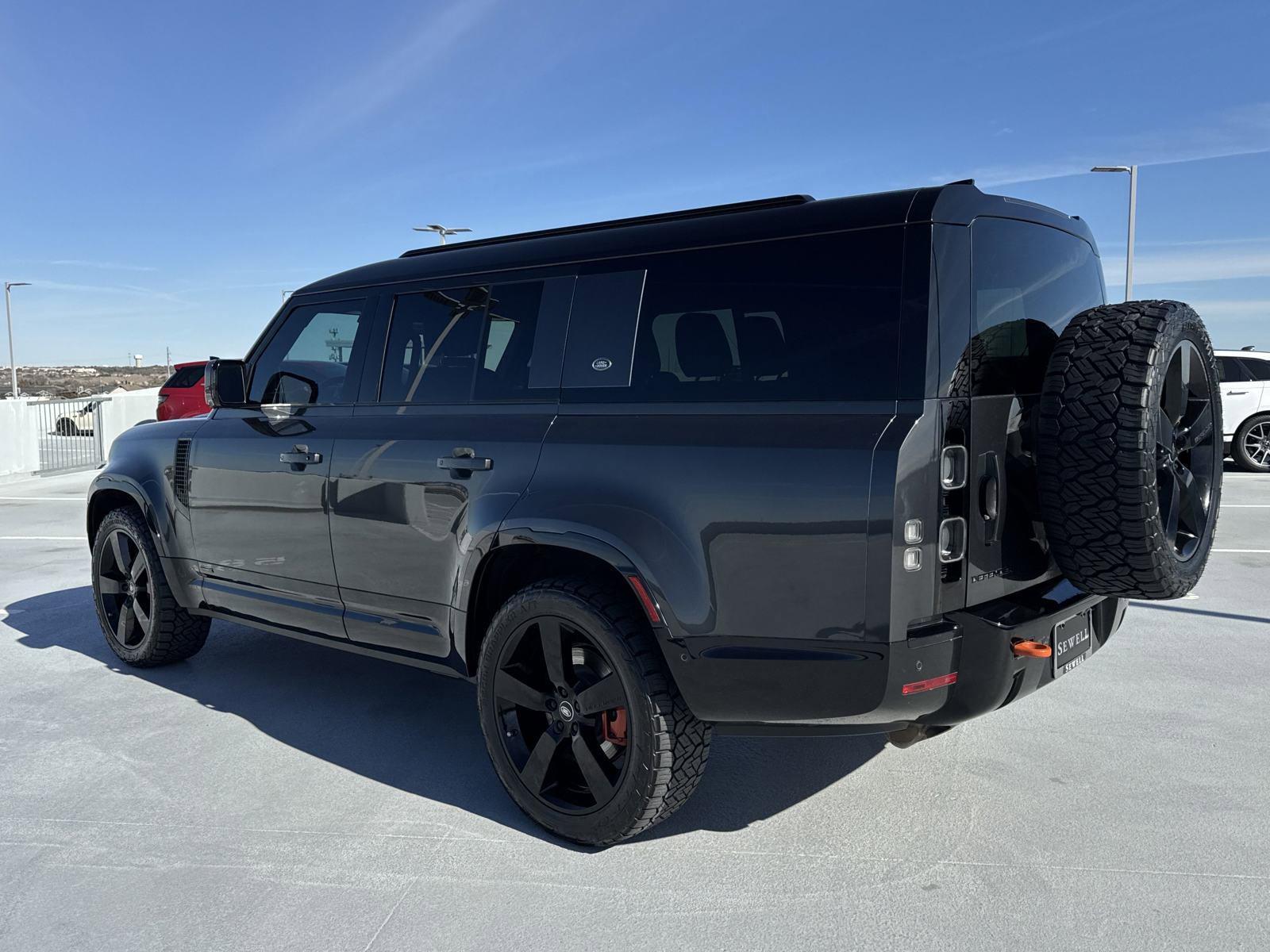 2023 Defender Vehicle Photo in AUSTIN, TX 78717