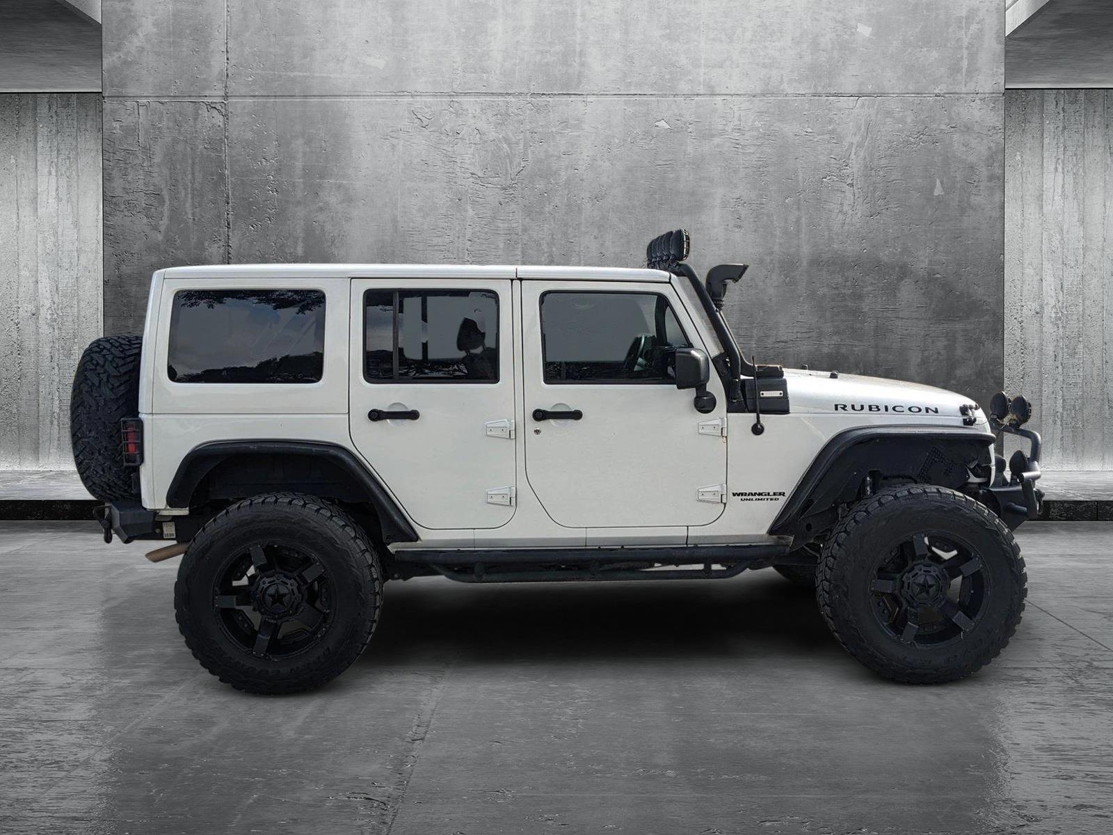 2016 Jeep Wrangler Unlimited Vehicle Photo in GREENACRES, FL 33463-3207