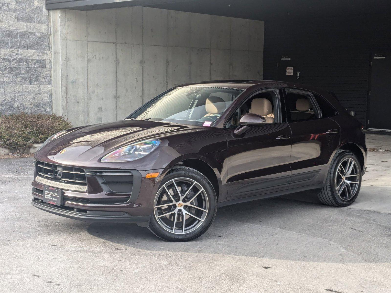 2024 Porsche Macan Vehicle Photo in Towson, MD 21204