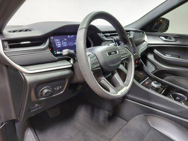 2023 Jeep Grand Cherokee L Vehicle Photo in SAUK CITY, WI 53583-1301