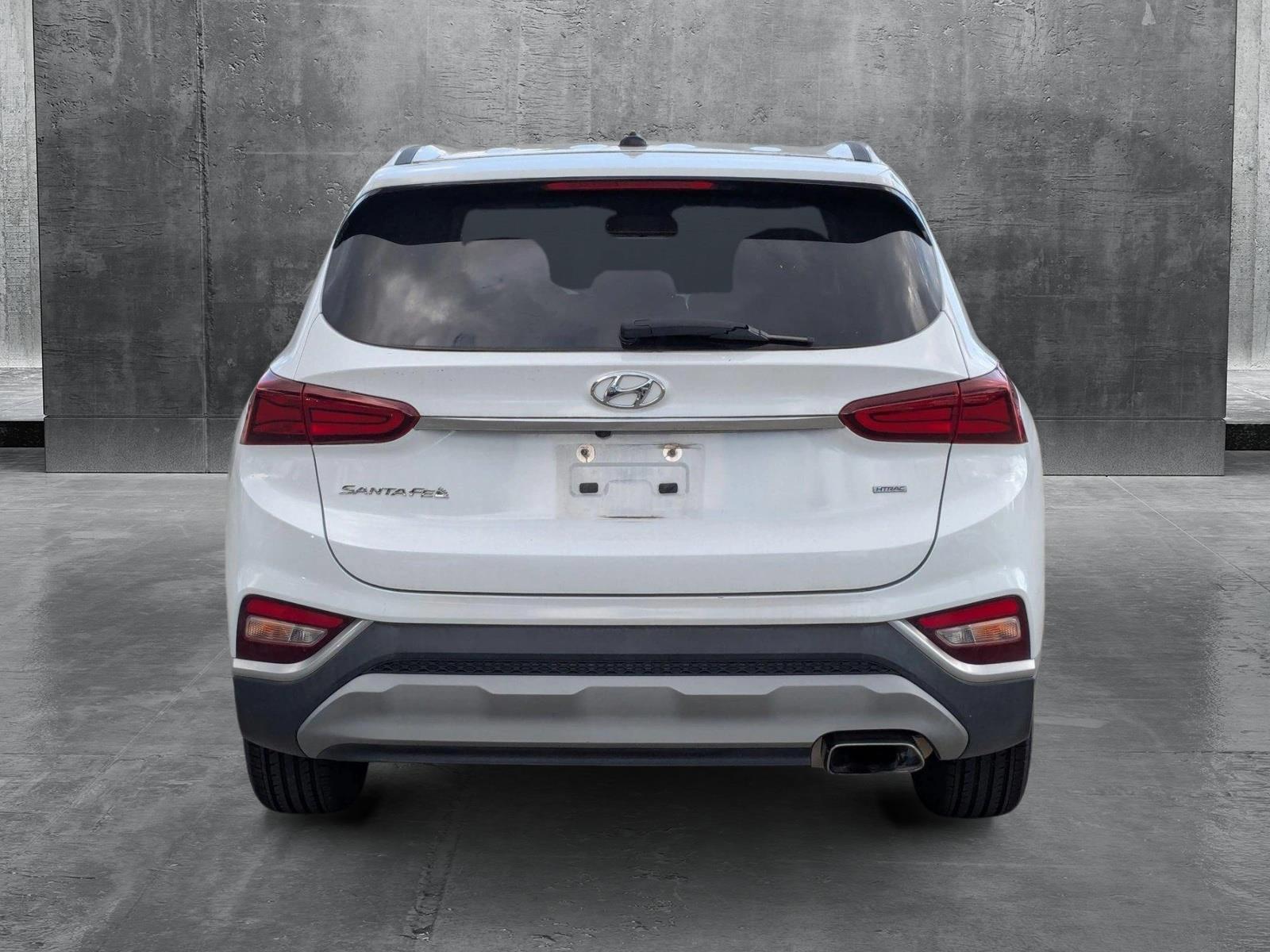 2020 Hyundai Santa Fe Vehicle Photo in PEMBROKE PINES, FL 33024-6534