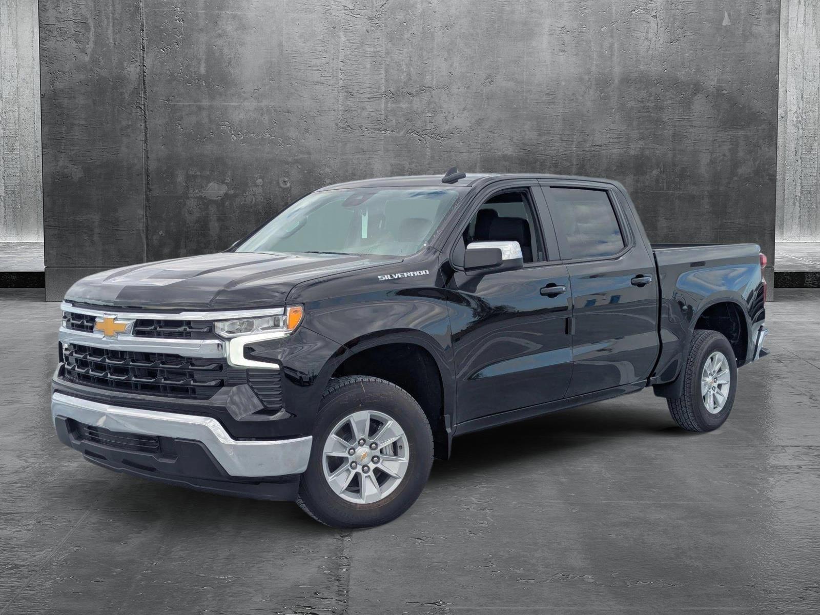 2025 Chevrolet Silverado 1500 Vehicle Photo in PEMBROKE PINES, FL 33024-6534