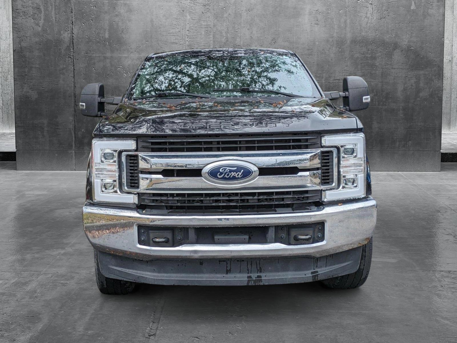 2017 Ford Super Duty F-250 SRW Vehicle Photo in Jacksonville, FL 32244