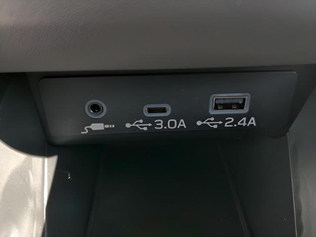 2025 Subaru Outback Vehicle Photo in Green Bay, WI 54304