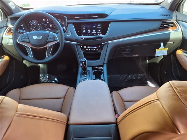 2025 Cadillac XT5 Vehicle Photo in TAMPA, FL 33612-3404