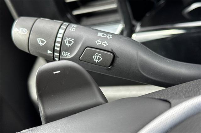 2023 GMC Sierra 1500 Vehicle Photo in ELK GROVE, CA 95757-8703