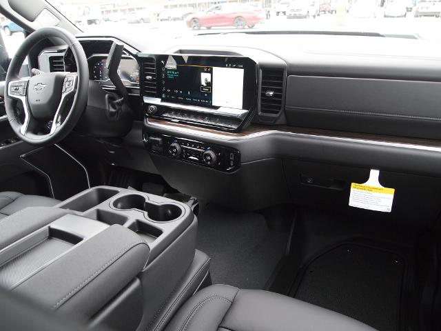 2025 Chevrolet Silverado 2500 HD Vehicle Photo in MADISON, IN 47250-1611