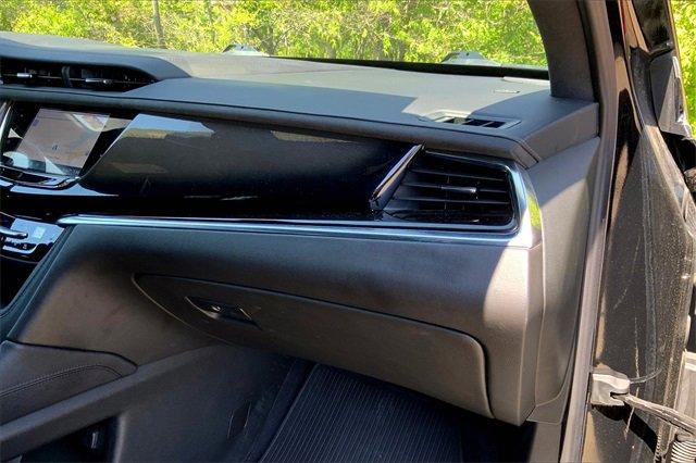 2024 Cadillac XT6 Vehicle Photo in KANSAS CITY, MO 64114-4545