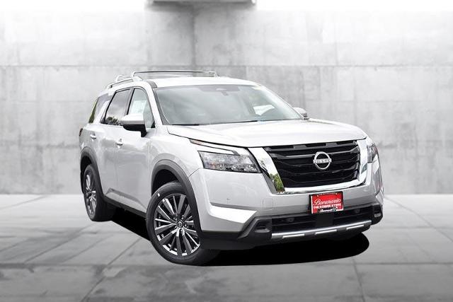 2025 Nissan Pathfinder Vehicle Photo in Ballwin, MO 63011