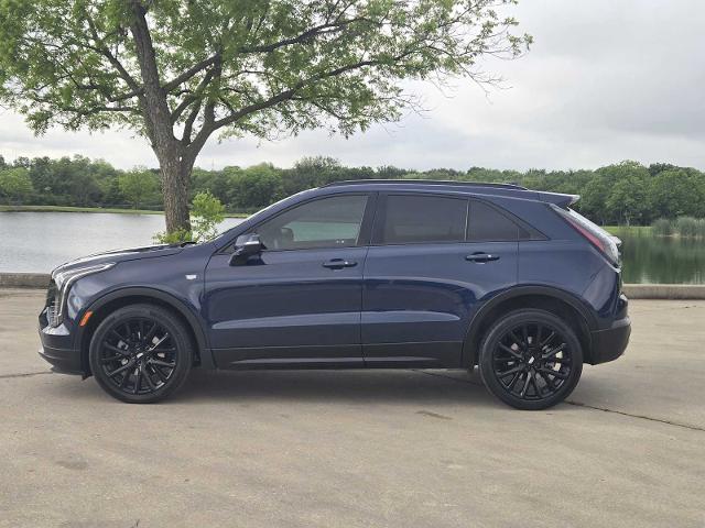 2022 Cadillac XT4 Vehicle Photo in DENTON, TX 76210-9321