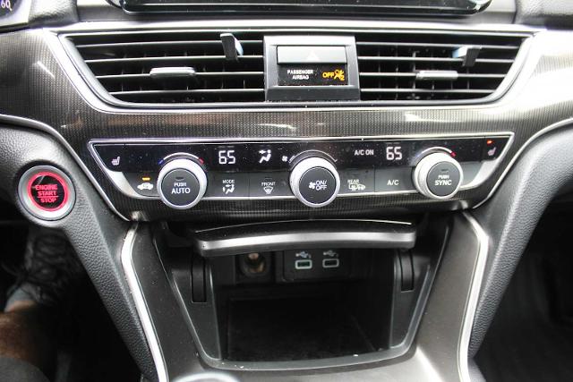 2022 Honda Accord Sedan Vehicle Photo in HOUSTON, TX 77090