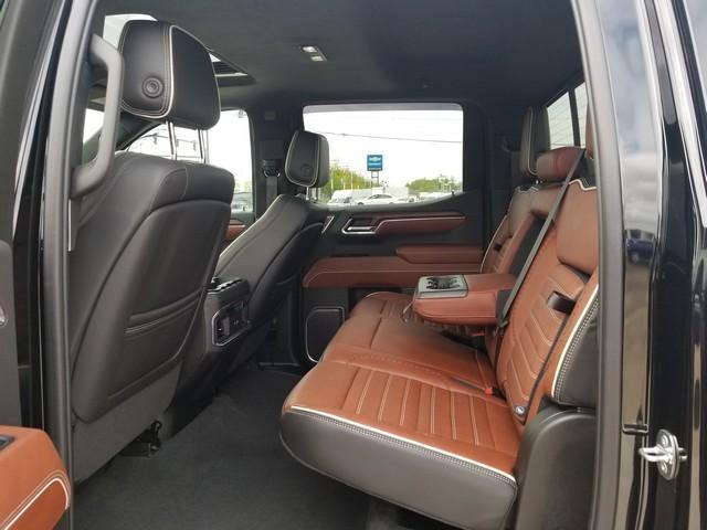 2023 GMC Sierra 1500 Vehicle Photo in ELYRIA, OH 44035-6349