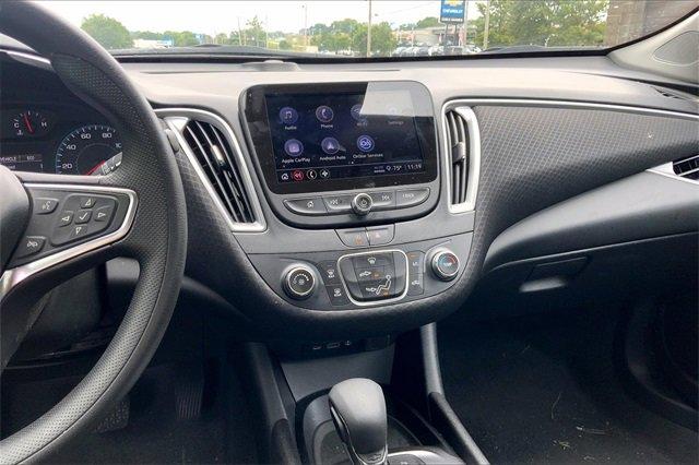 2025 Chevrolet Malibu Vehicle Photo in KANSAS CITY, MO 64114-4502
