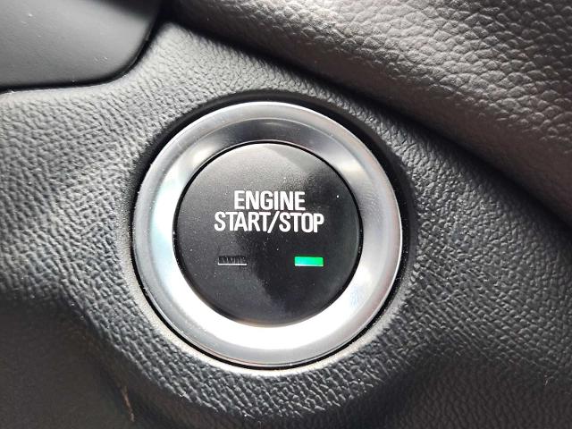 2022 Chevrolet Equinox Vehicle Photo in DENTON, TX 76210-9321