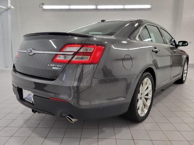 2017 Ford Taurus Vehicle Photo in GREEN BAY, WI 54303-3330