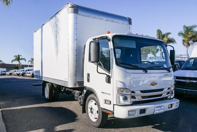 2024 Chevrolet 4500 HG LCF Gas Vehicle Photo in VENTURA, CA 93003-8585