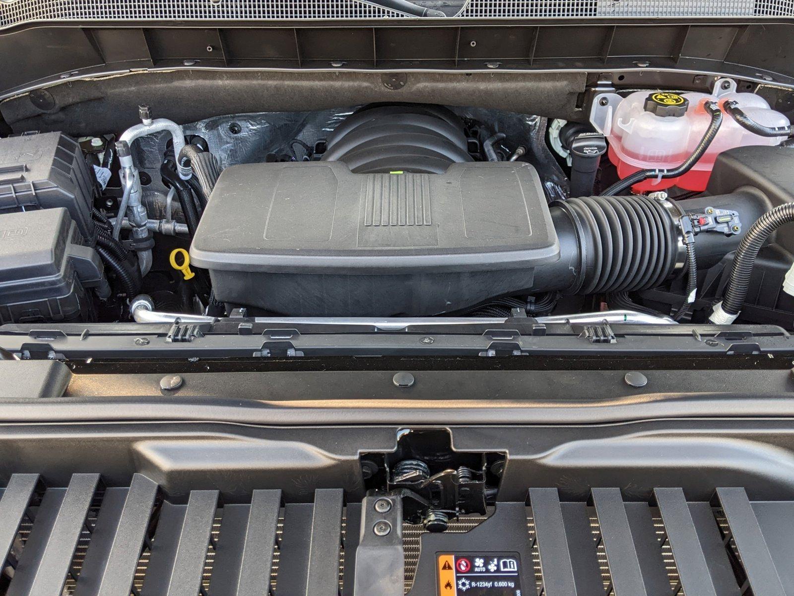 2024 Chevrolet Silverado 1500 Vehicle Photo in TIMONIUM, MD 21093-2300